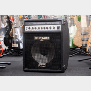 BEHRINGERultrabass BX1200【GIB横浜】