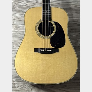 Martin 【指板&ブリッジ濃い!】D-28 Standard #2889873【ショッピングクレジット無金利&超低金利】