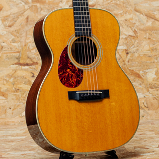 Martin OM-28V Lefty