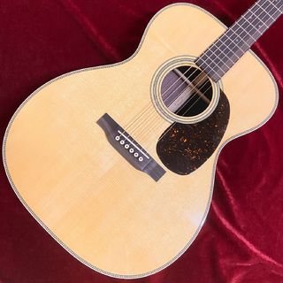 Martin 000-28