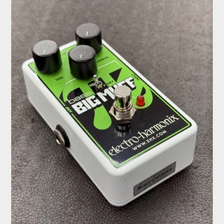 Electro-Harmonix NANO BASS BIG MUFF PI