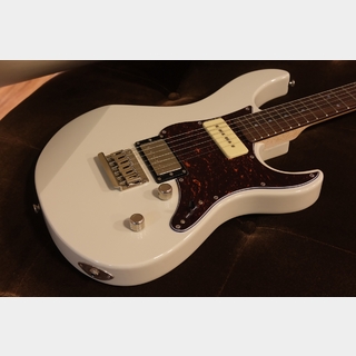 YAMAHA PACIFICA311H / VW(Vintage White)