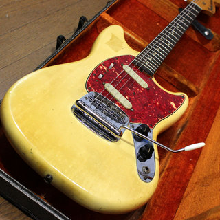 Fender Mustang フェンダー ムスタング 1968年製です