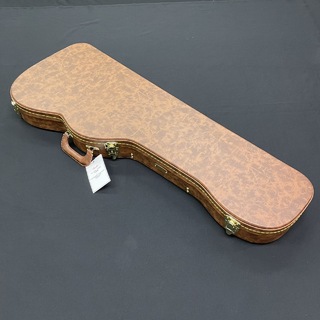 Fender Classic Series Poodle Case - Stratocaster / Telecaster