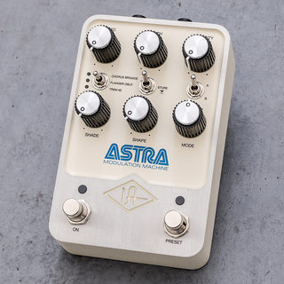 Universal AudioUAFX Astra Modulation Machine 【期間・数量限定特価!～9/30】