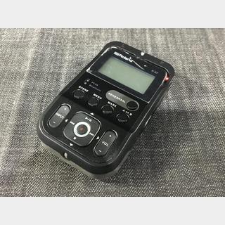 Roland R-07