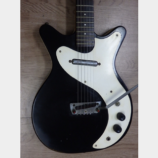 Danelectro Model4011