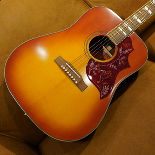 Epiphone Inspired by Gibson Hummingbird Aged cherry Sunburst Gloss