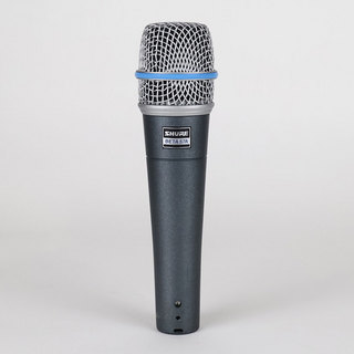 Shure Nexadyne 8 〜2つのダイアフラムの連携でEQ処理を軽減した