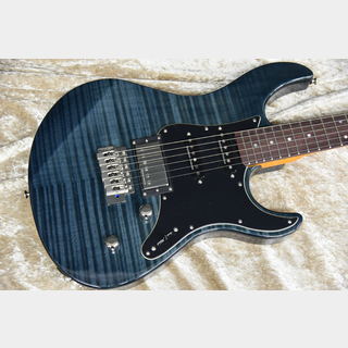 YAMAHA PACIFICA 612VIIFM IDB