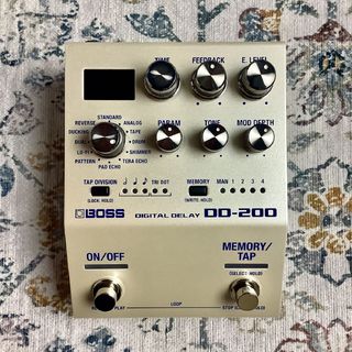 BOSS DD-200