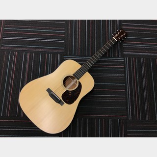 Martin D-18 Standard