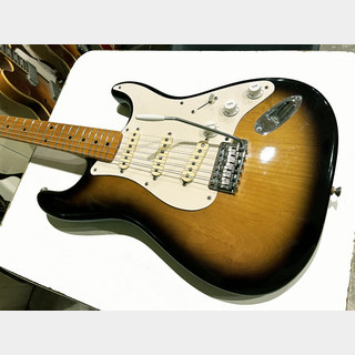 FenderFender USA American Vintage '57 Stratocaster Thin Laquer 2007年製