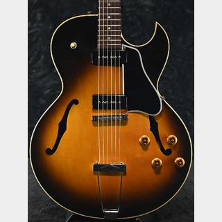 GibsonES-135-Vintage Sunburst-【中古!!】【金利0%!!】