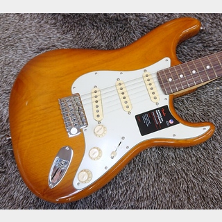 Fender American Performer Stratocaster, Rosewood Fingerboard, Honey Burst