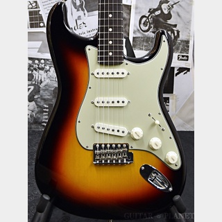 Fender Custom ShopGuitar Planet Exclusive 1960s Stratocaster N.O.S. Birdseye Maple Neck -Wide Black 3 Color Sunburst-