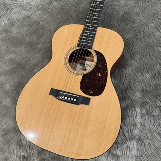 Martin Martin／OOO-16GT