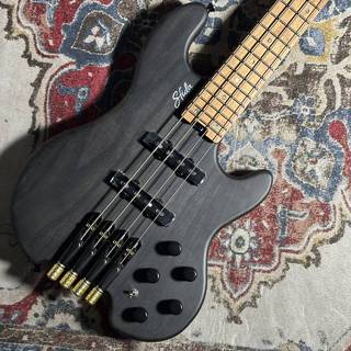 エレクトリック・ベース、ヘッドレス OR steinbergerの検索結果【楽器