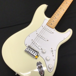 Fender Standard Stratocaster MN / Olympic White 【ブラックフライデー】