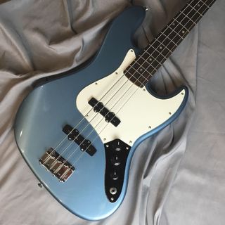 Squier by Fender AFFINITY J BASS【重量4.28kg】