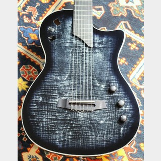 Cordobaよりエレクトリック・ナイロン弦ギターの新モデル2機種が登場