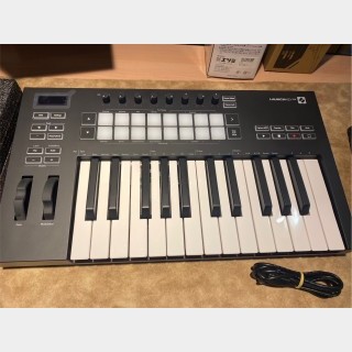 Novation LAUNCHKEY 25 MKI