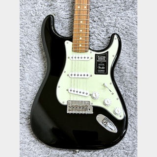 FenderLimited Edition Player Stratocaster Black with Roasted Maple Neck【限定モデル】
