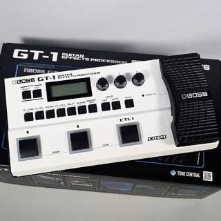 BOSS GT-1-WH　 マルチエフェクター 限定カラー！