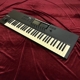 NATIVE INSTRUMENTS KOMPLETE KONTROL