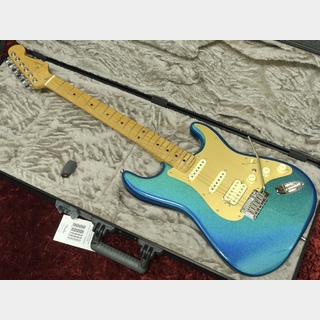 Fender Limited Edition American Ultra II Stratocaster HSS RMN Aurora Rainbow Metallic