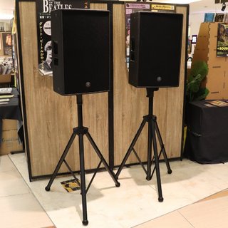 『大阪引き取り限定』YAMAHA DZR315ペア YAMAHA DZR315(ペア) ハイエンド アンプ内蔵 最大2000W 15インチ