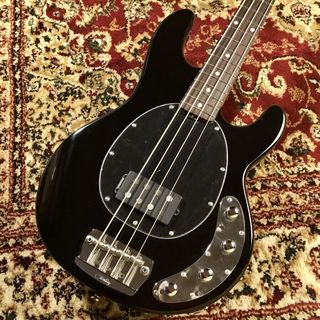 Sterling by MUSIC MAN RAY34-R2 エレキベース