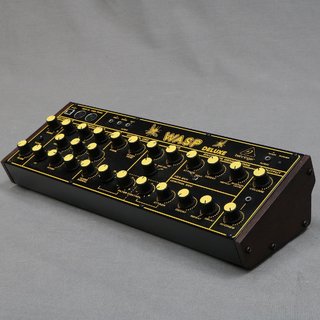 BEHRINGER WASP DELUXE 【御茶ノ水本店】