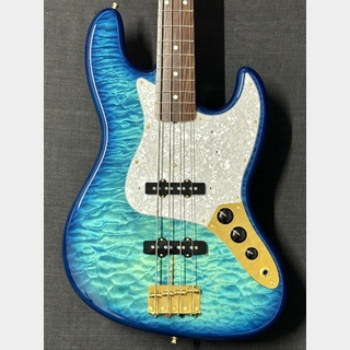 FenderFSR Made in Japan Traditional 60s Jazz Bass Quilt Maple Top Aqua Blue【2017年製】