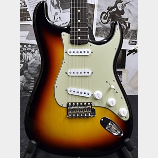 Fender Custom ShopGuitar Planet Exclusive 1962 Stratocaster Thin Lacquer N.O.S. -Faded 3 Color Sunburst-