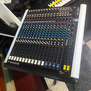 Soundcraft Spirit M12