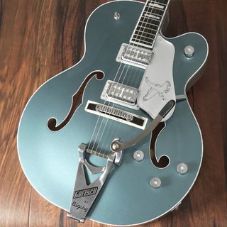 GretschG6136T LTD 140th Double Platinum Falcon with String-Thru Bigsby and Gold Hardware   【梅田店】