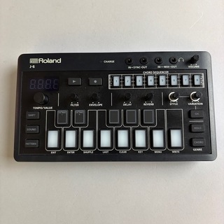 Roland J-6