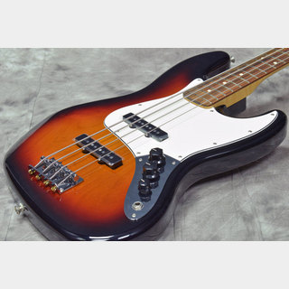FenderPlayer Series Jazz Bass 3 Color Sunburst / Pau Ferro Fingerboard 【福岡パルコ店】