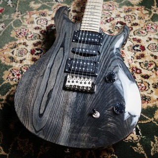 Paul Reed Smith(PRS) SE Swanp Ash Special Charcoal エレキギター