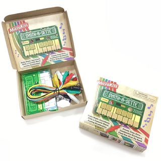 MICROKITS Synth-a-Sette レビュー：遊びながら音の仕組みを学べる