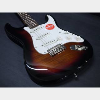 Squier by Fender Classic Vibe 60s Stratocaster Laurel Fingerboard 3 tone sunburst