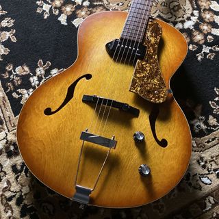 Godin 【現物写真】5th Avenue KingP【中古】