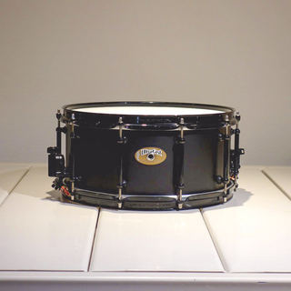 Pearl14×6.5 UltraCast Snare Drum UCA1465/B【展示特価品】【EARLY SUMMER FLAME UP SALE 6.22(土)～6.30(日)】