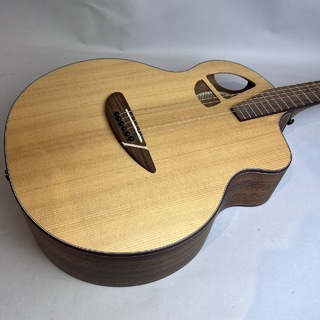 L.Luthier Le Light S