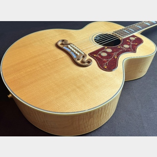 Gibson SJ-200 Standard