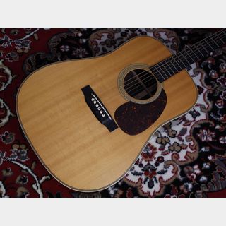 Martin HD-28V 2011年製