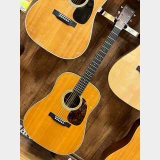 Martin HD-28E Retro