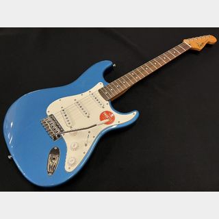 Squier by Fender CLASSIC VIBE '60S STRATOCASTER Lake Placid Blue