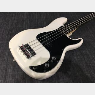 Mavis Precision Bass Type